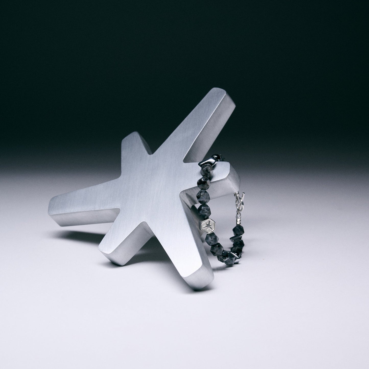 No.50 雷流|黑拉長赤鐵礦手鍊